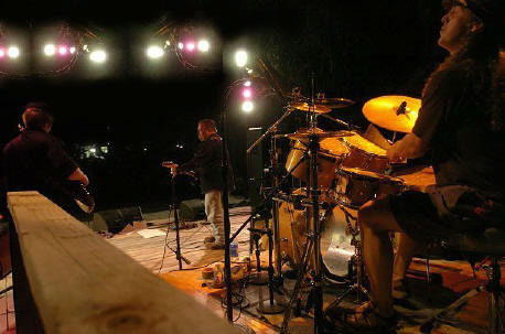 aaaSS%20Benefit%20Concert%20Mar.%2004%20142
