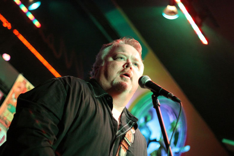 289675_193025300769030_100001846857754_449857_382999564_o
